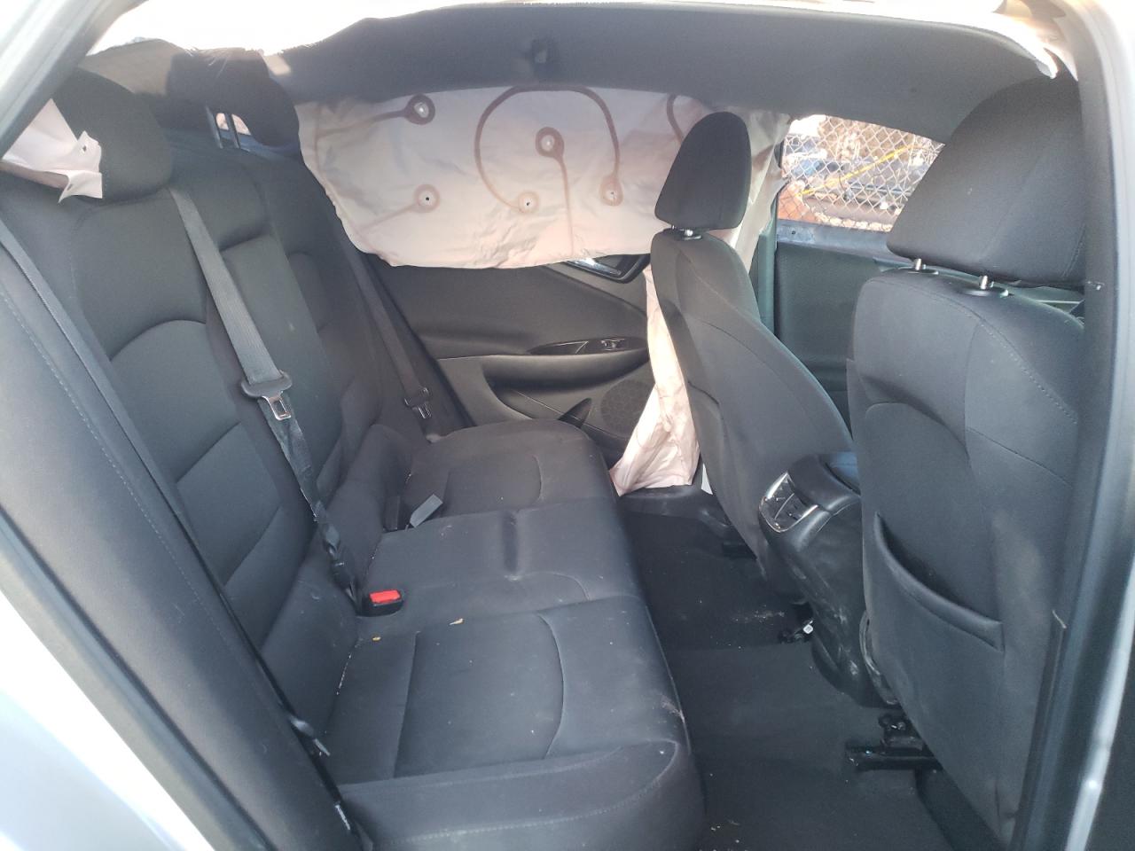 Photo 6 from auction – 2016 CHEVROLET MALIBU LT with VIN 1G1ZE5ST4GF230606