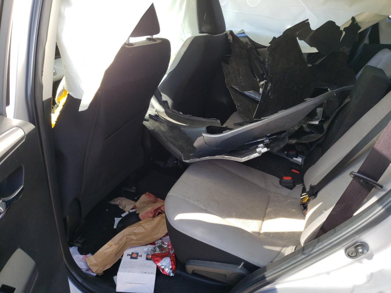 Photo 6 from auction – 2018 TOYOTA RAV4 ADVEN with VIN JTMRFREVXJD228919