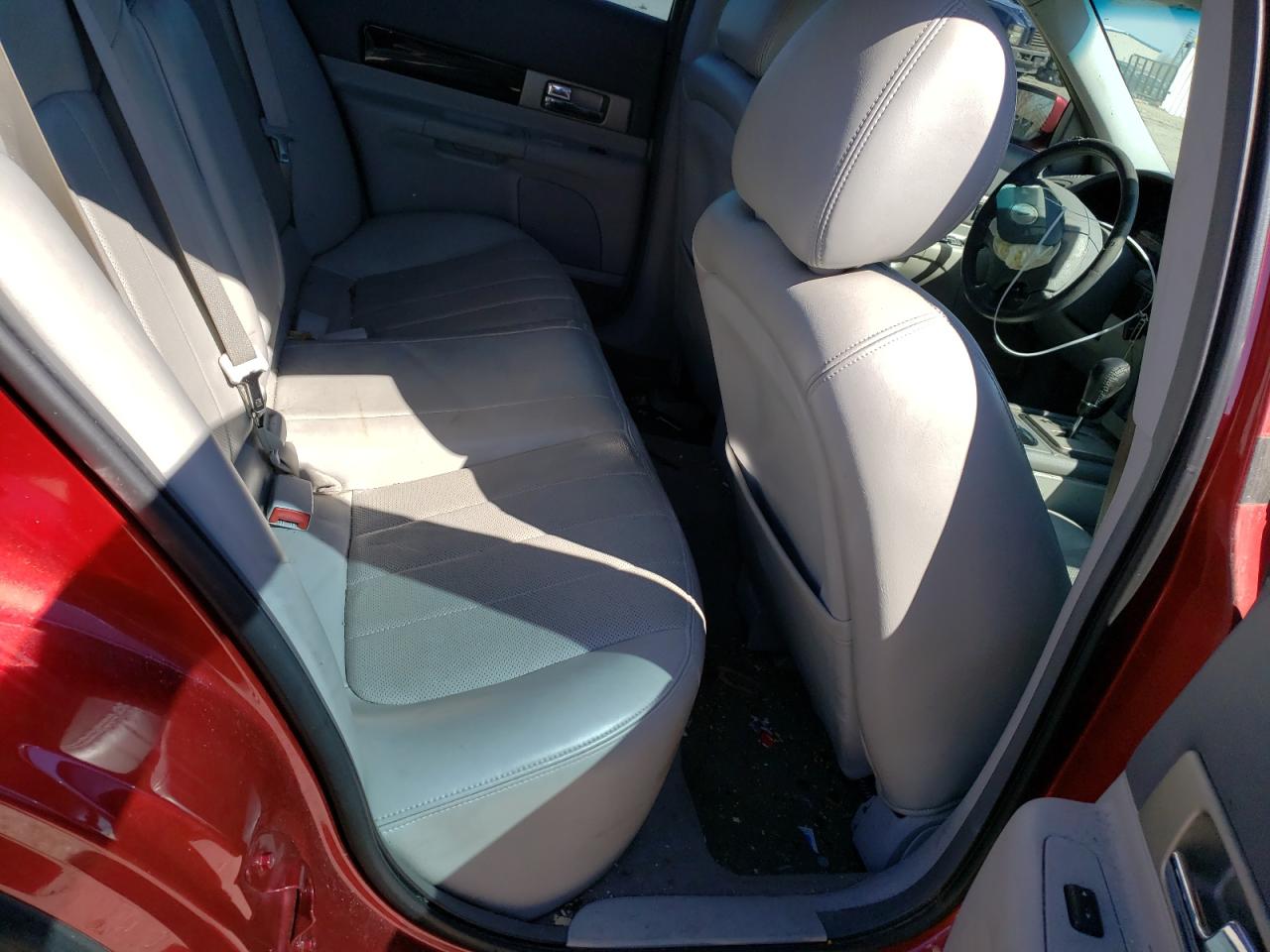 Photo 6 from auction – 2004 LINCOLN LS with VIN 1LNHM86S54Y684271