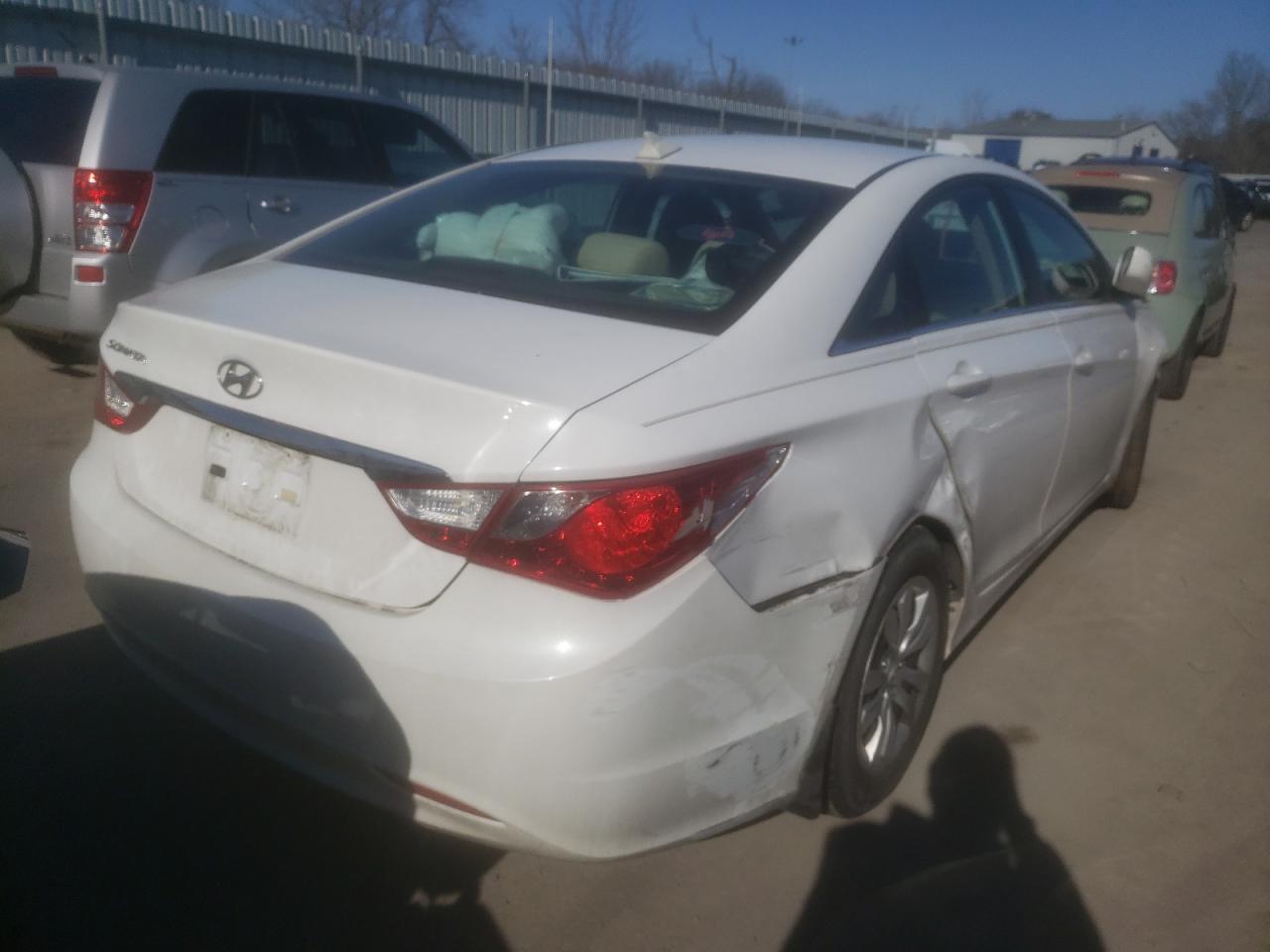 Zdjęcie 4 z aukcji – 2012 HYUNDAI SONATA GLS z VIN 5NPEB4AC5CH497571