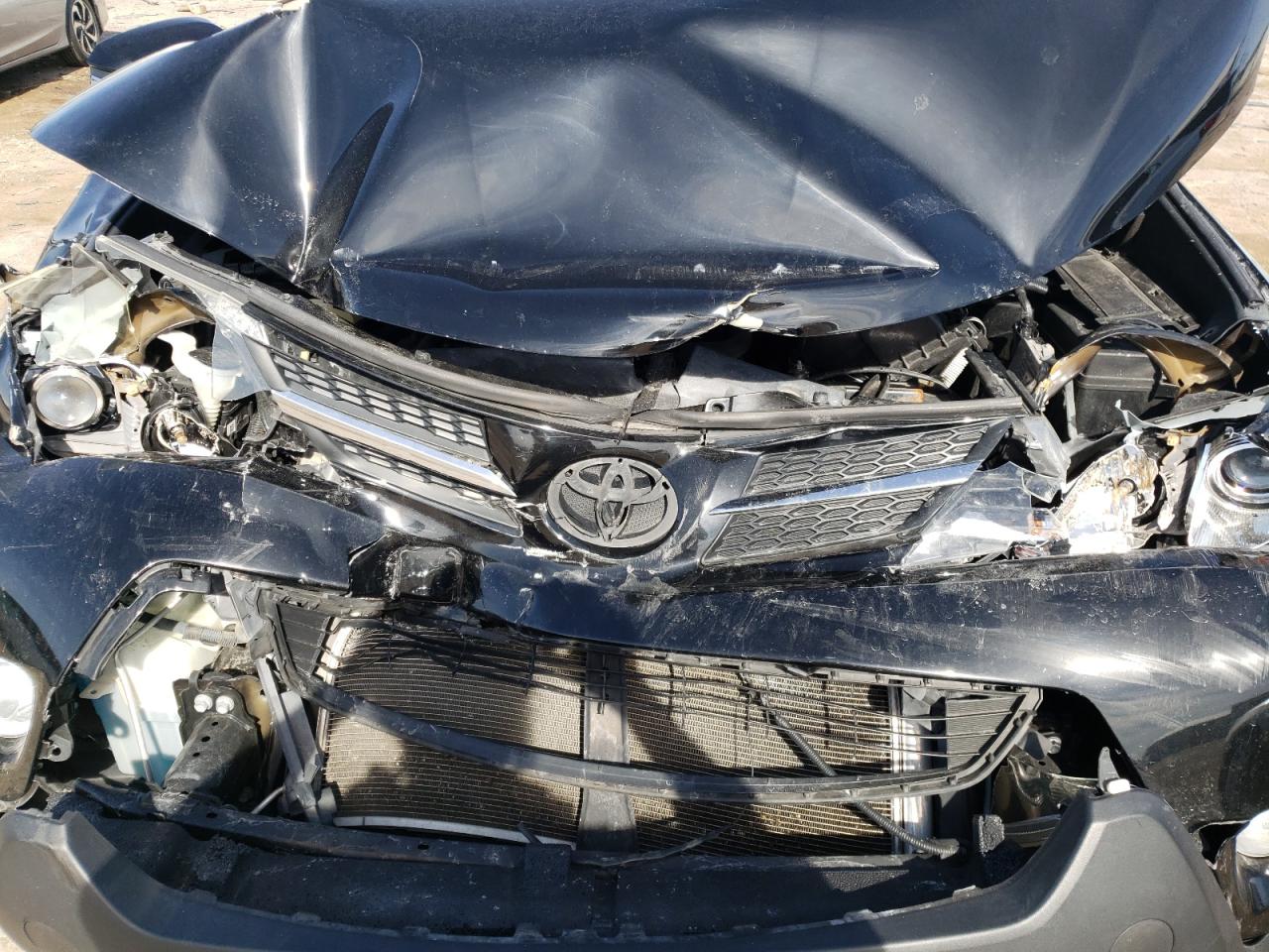 Photo 7 from auction – 2013 TOYOTA RAV4 LIMIT with VIN 2T3DFREV3DW044326