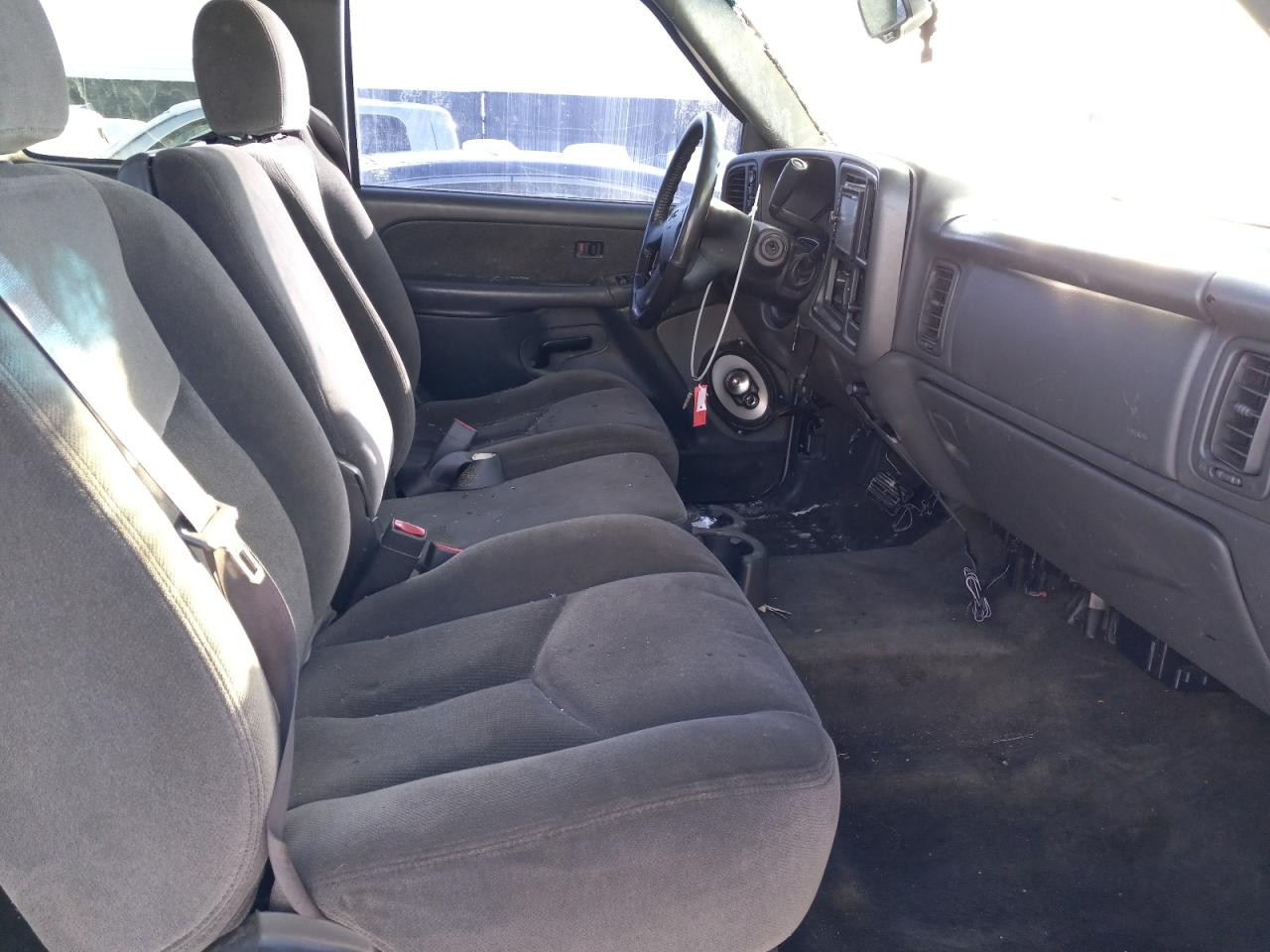 Photo 5 from auction – 2003 GMC NEW SIERRA with VIN 1GTEK19T93E285176