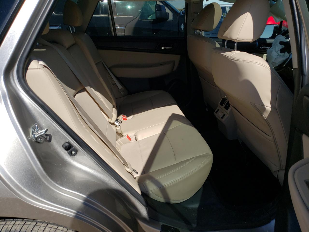 Photo 6 from auction – 2018 SUBARU OUTBACK 2. with VIN 4S4BSANCXJ3218664