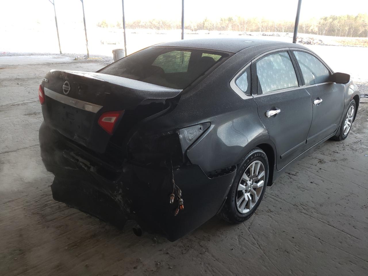 Photo 4 from auction – 2017 NISSAN ALTIMA 2.5 with VIN 1N4AL3AP8HC243564