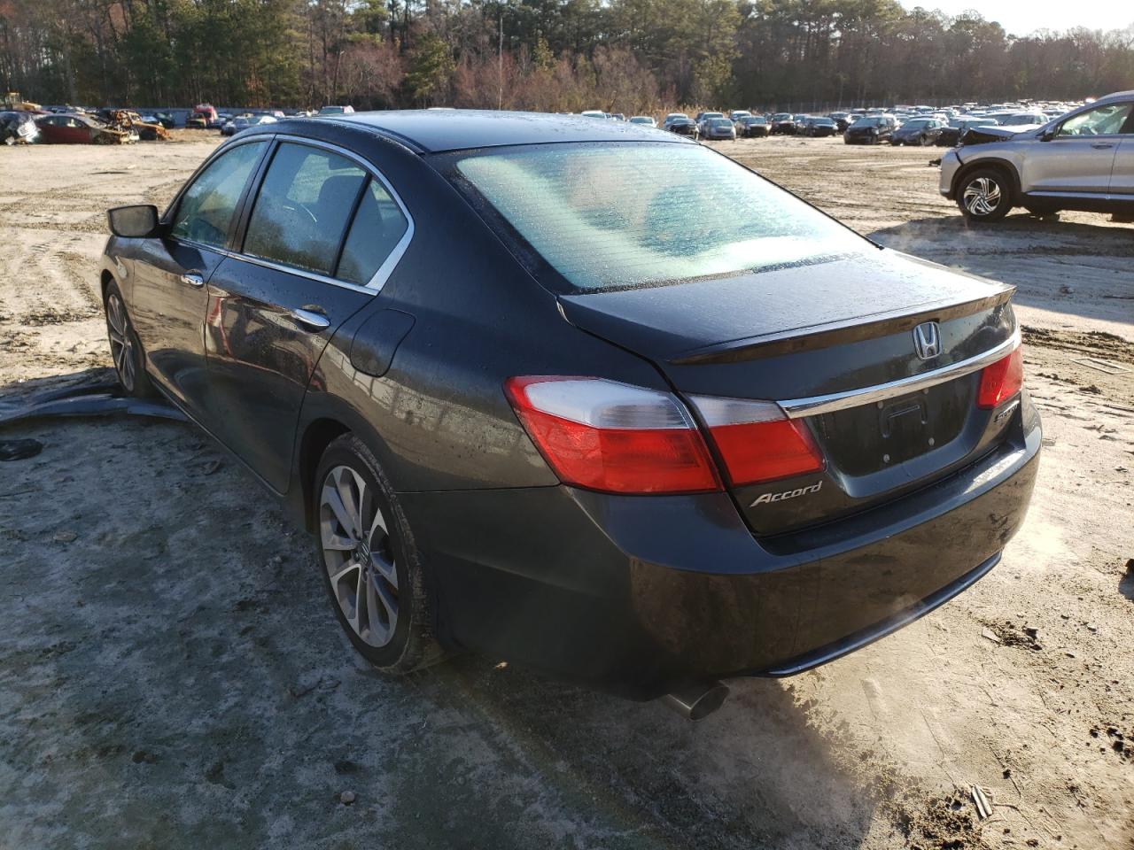Photo 3 from auction – 2014 HONDA ACCORD SPO with VIN 1HGCR2F52EA069440