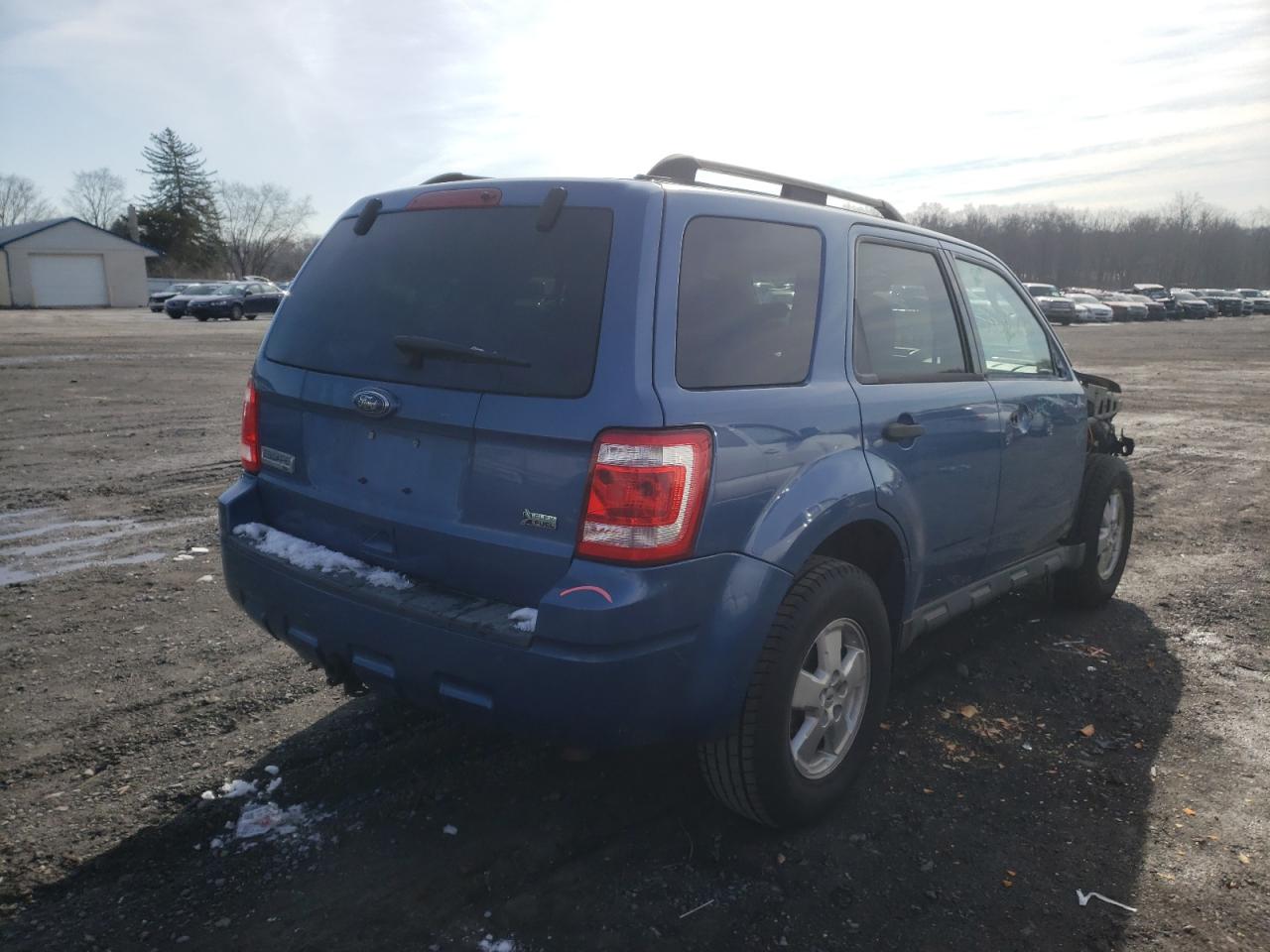 Photo 4 from auction – 2010 FORD ESCAPE XLT with VIN 1FMCU0DG4AKC41554