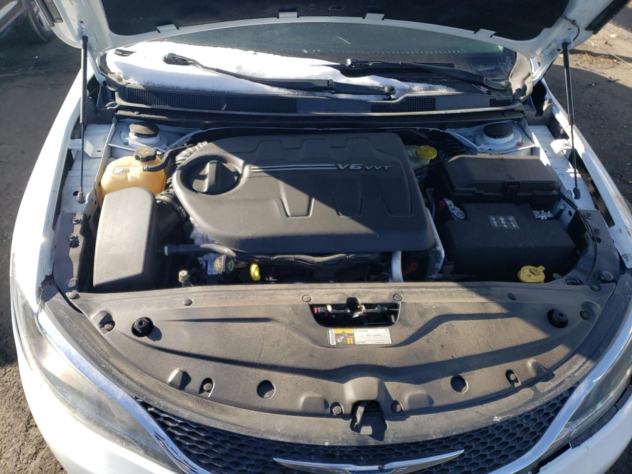 Photo 7 from auction – 2016 CHRYSLER 200 C with VIN 1C3CCCEG0GN148131