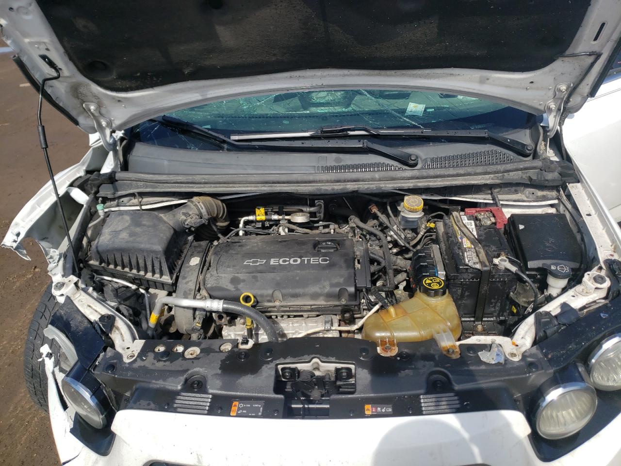 Фото 7 с аукциона – 2014 CHEVROLET SONIC с VIN 1G1JC5SH9E4199912