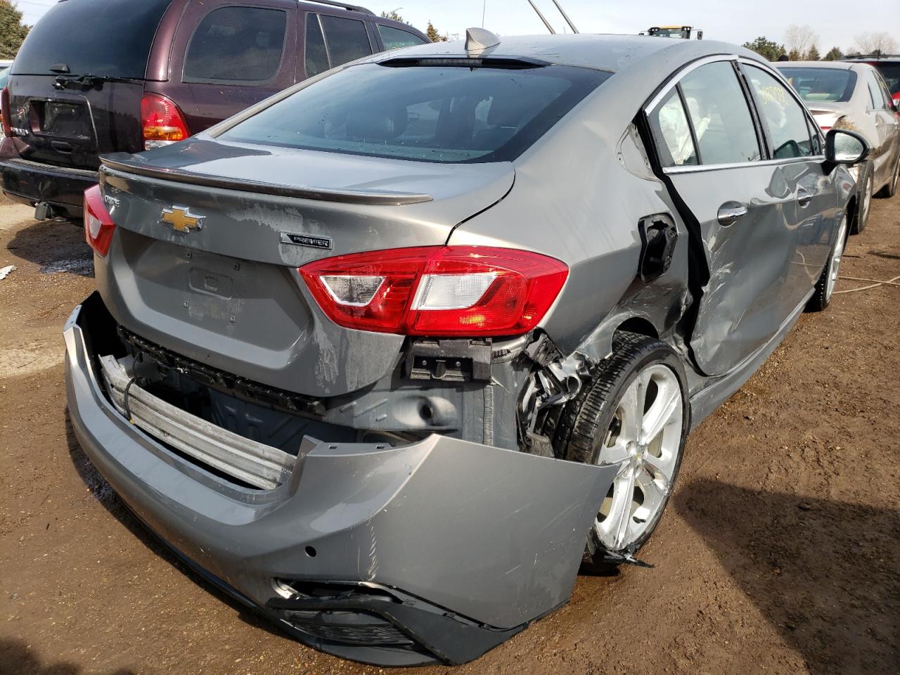 Photo 4 from auction – 2017 CHEVROLET CRUZE PREM with VIN 1G1BF5SM5H7225580