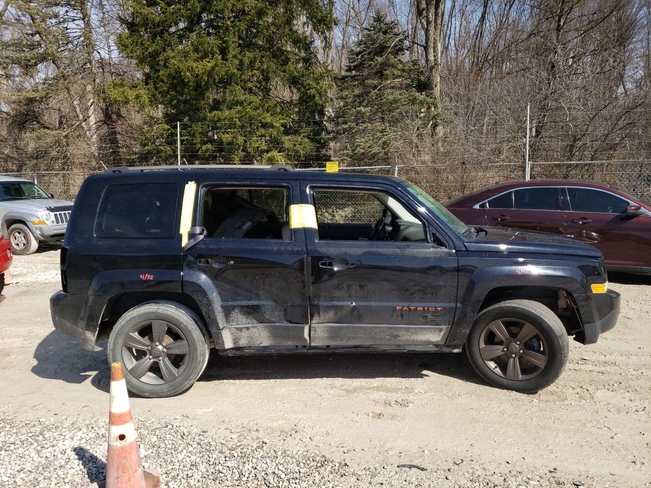 Photo 9 from auction – 2017 JEEP PATRIOT SP with VIN 1C4NJPBB9HD201880