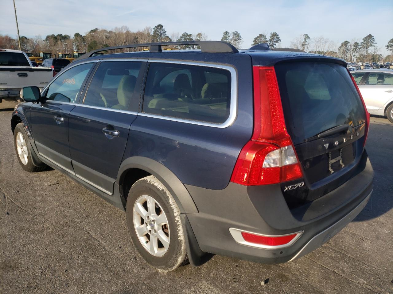 Photo 3 from auction – 2011 VOLVO XC70 3.2 with VIN YV4952BL4B1114783
