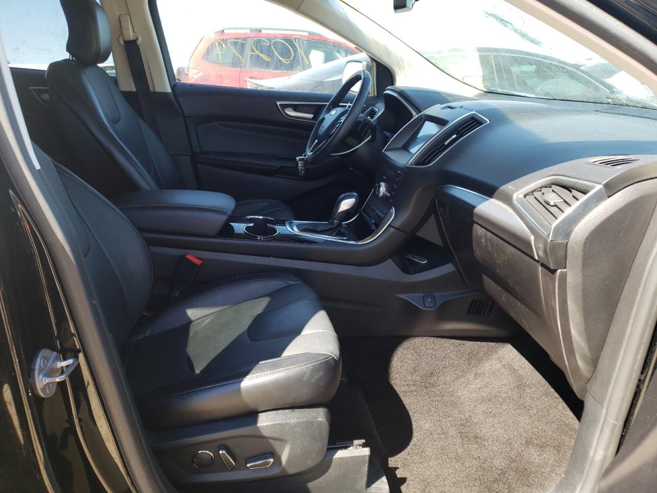 Photo 5 from auction – 2017 FORD EDGE TITAN with VIN 2FMPK4K92HBC13291