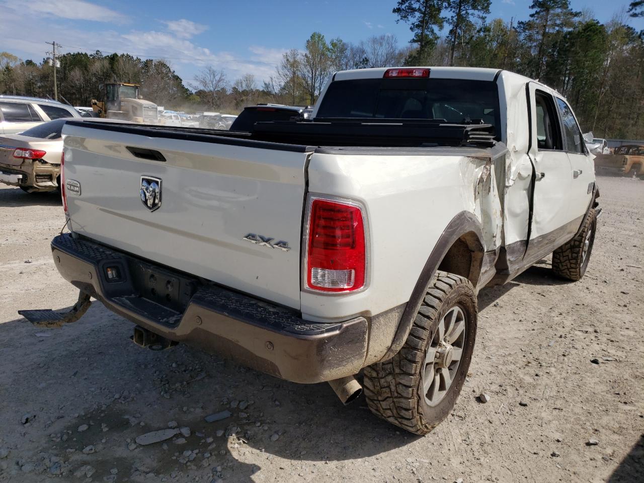 Photo 4 from auction – 2018 RAM 2500 LONGH with VIN 3C6UR5PL3JG349355