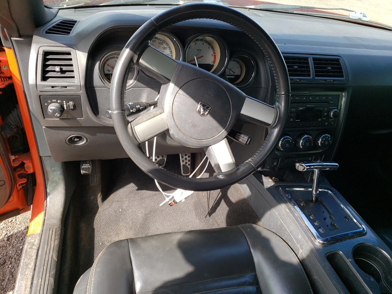Photo 9 from auction – 2010 DODGE CHALLENGER with VIN 2B3CJ5DT3AH314722