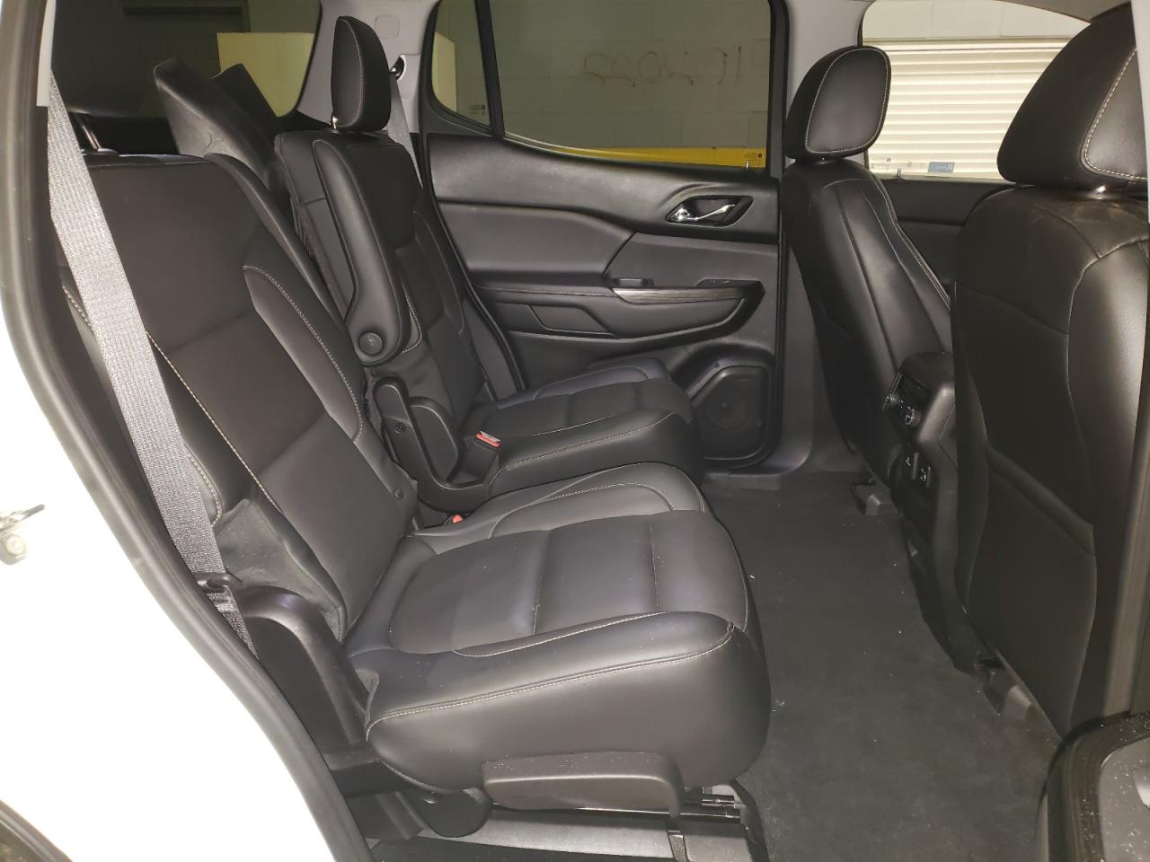 Photo 6 from auction – 2018 GMC ACADIA SLT with VIN 1GKKNULS1JZ109793