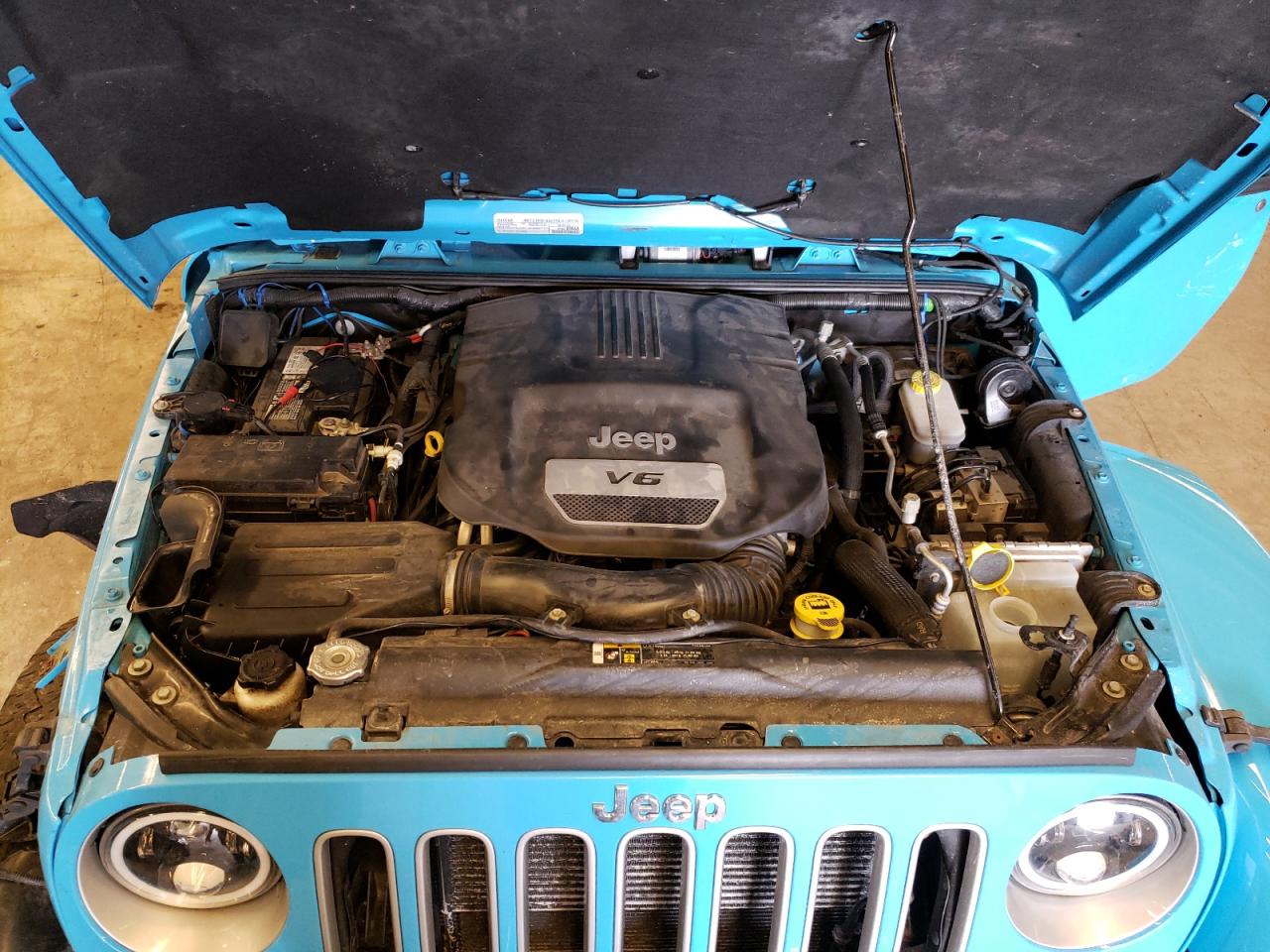 Photo 7 from auction – 2017 JEEP WRANGLER U with VIN 1C4BJWEG1HL693315