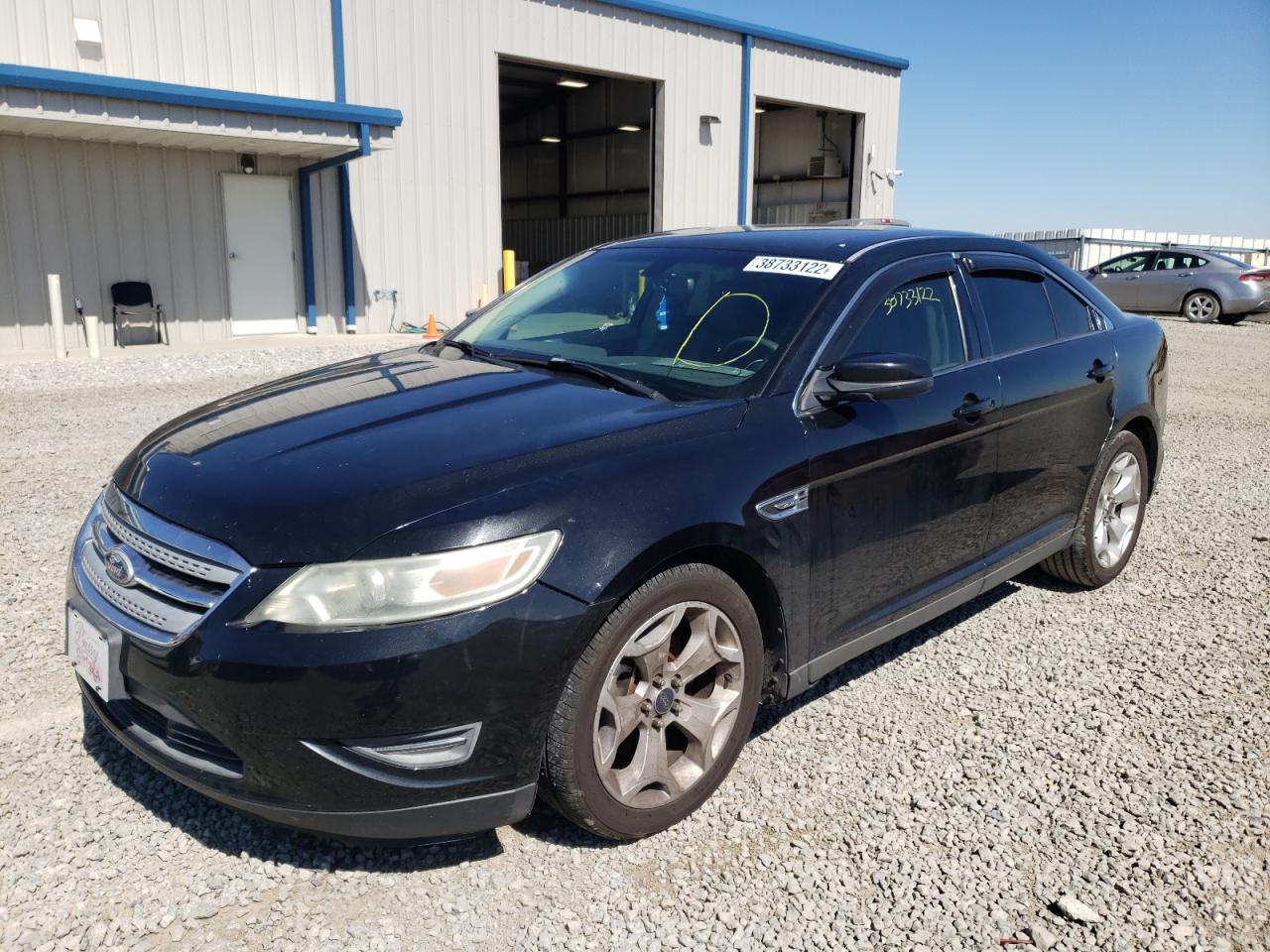 Photo 2 from auction – 2011 FORD TAURUS SEL with VIN 1FAHP2EW0BG106505