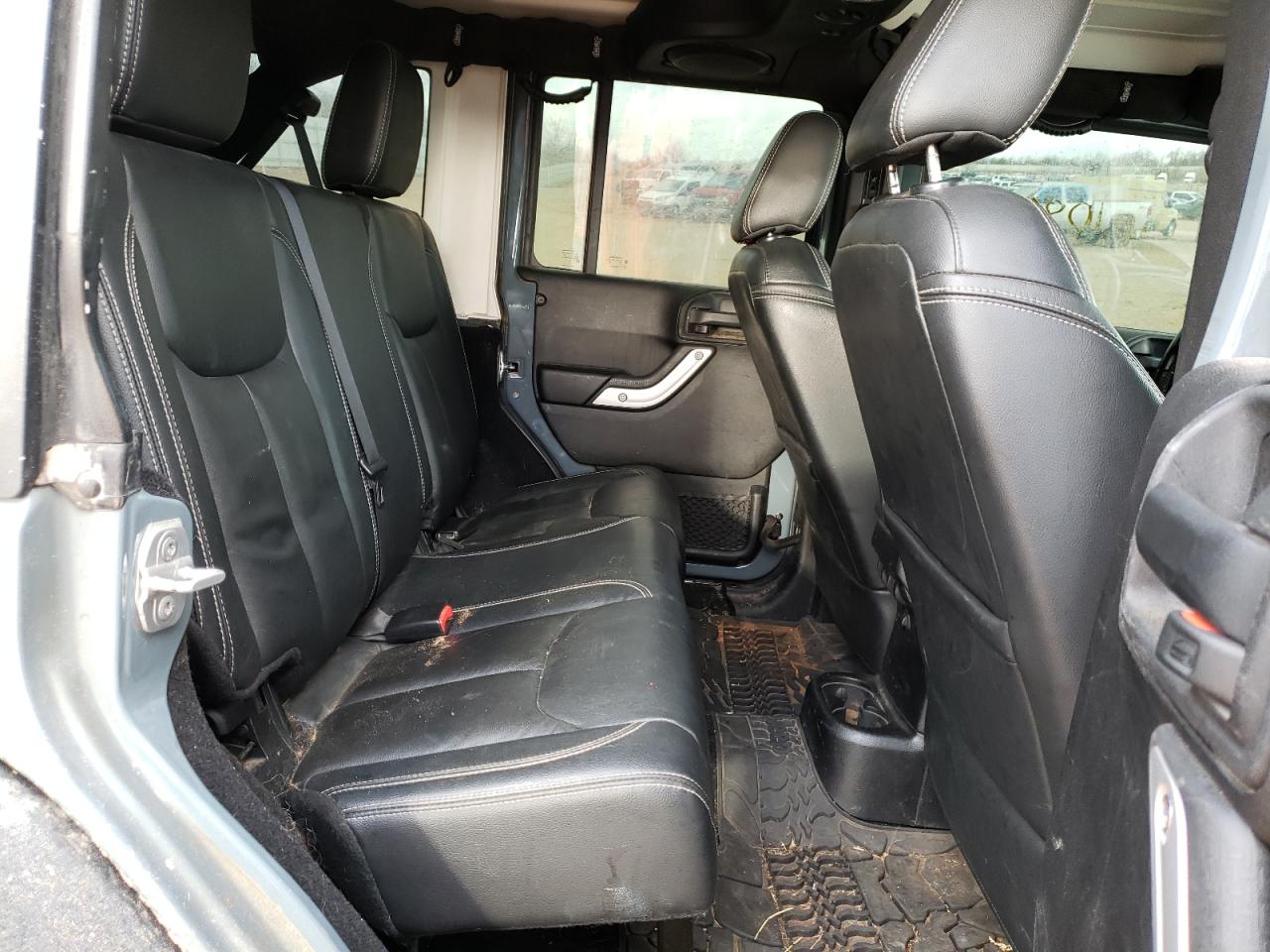 Photo 6 from auction – 2014 JEEP WRANGLER U with VIN 1C4BJWFG5EL120461