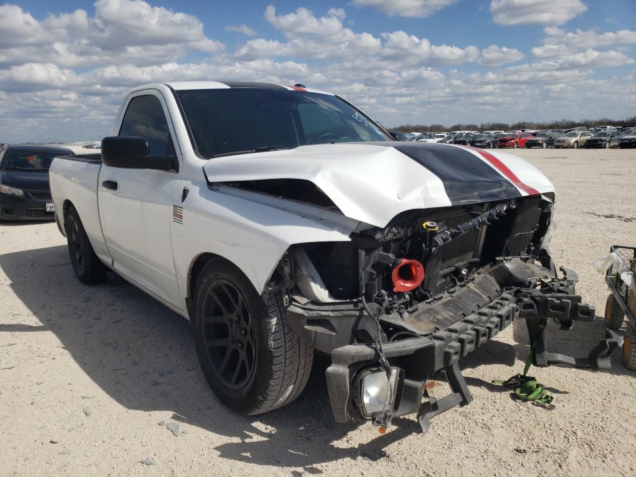 Photo 1 from auction – 2019 RAM 1500 CLASS with VIN 3C6JR6ATXKG501019