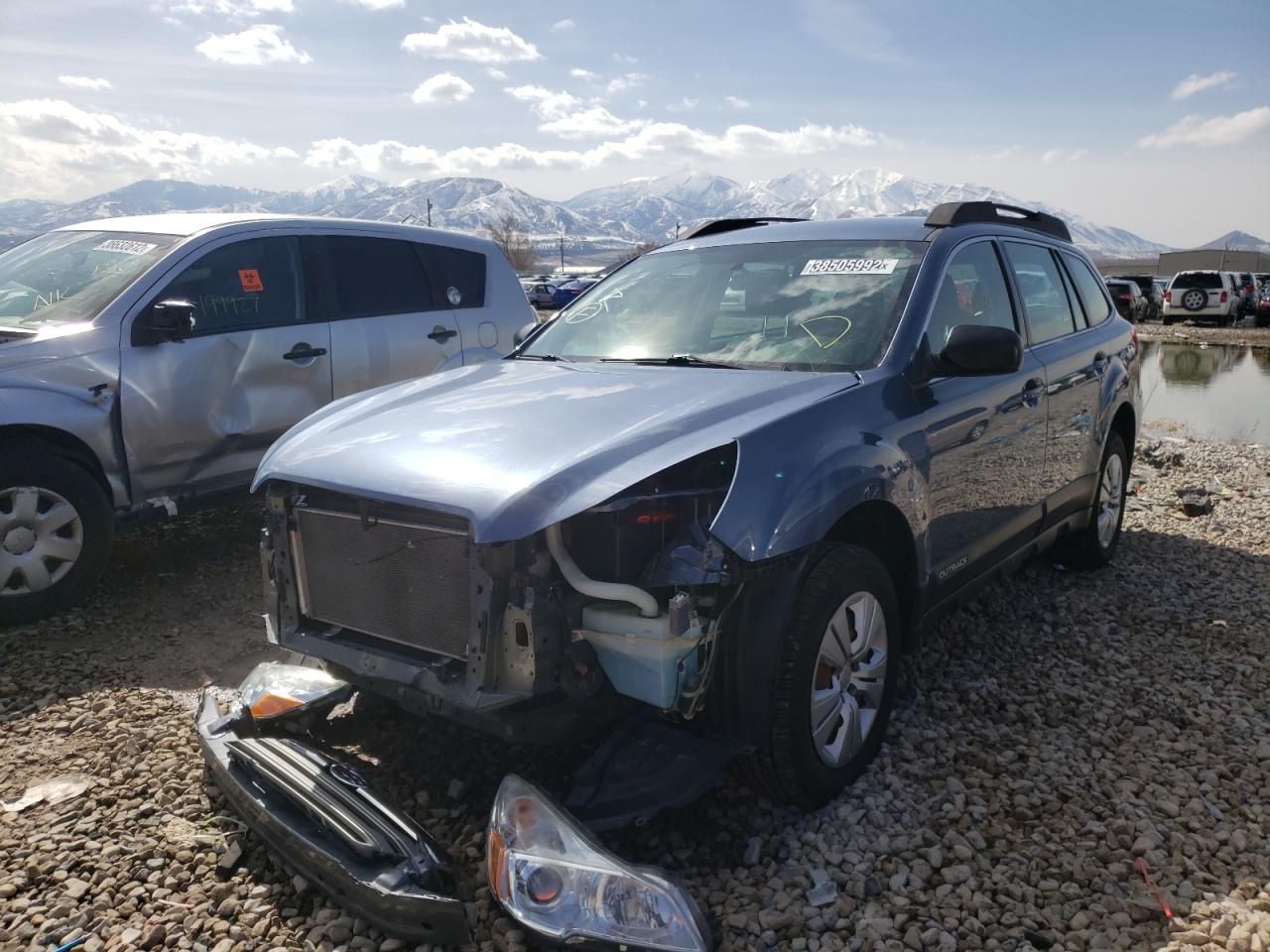 Photo 2 from auction – 2013 SUBARU OUTBACK 2. with VIN 4S4BRCACXD3241377