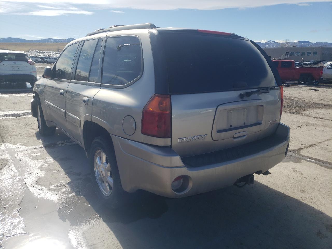 Photo 3 from auction – 2003 GMC ENVOY SLE with VIN 1GKDT13SX32336179
