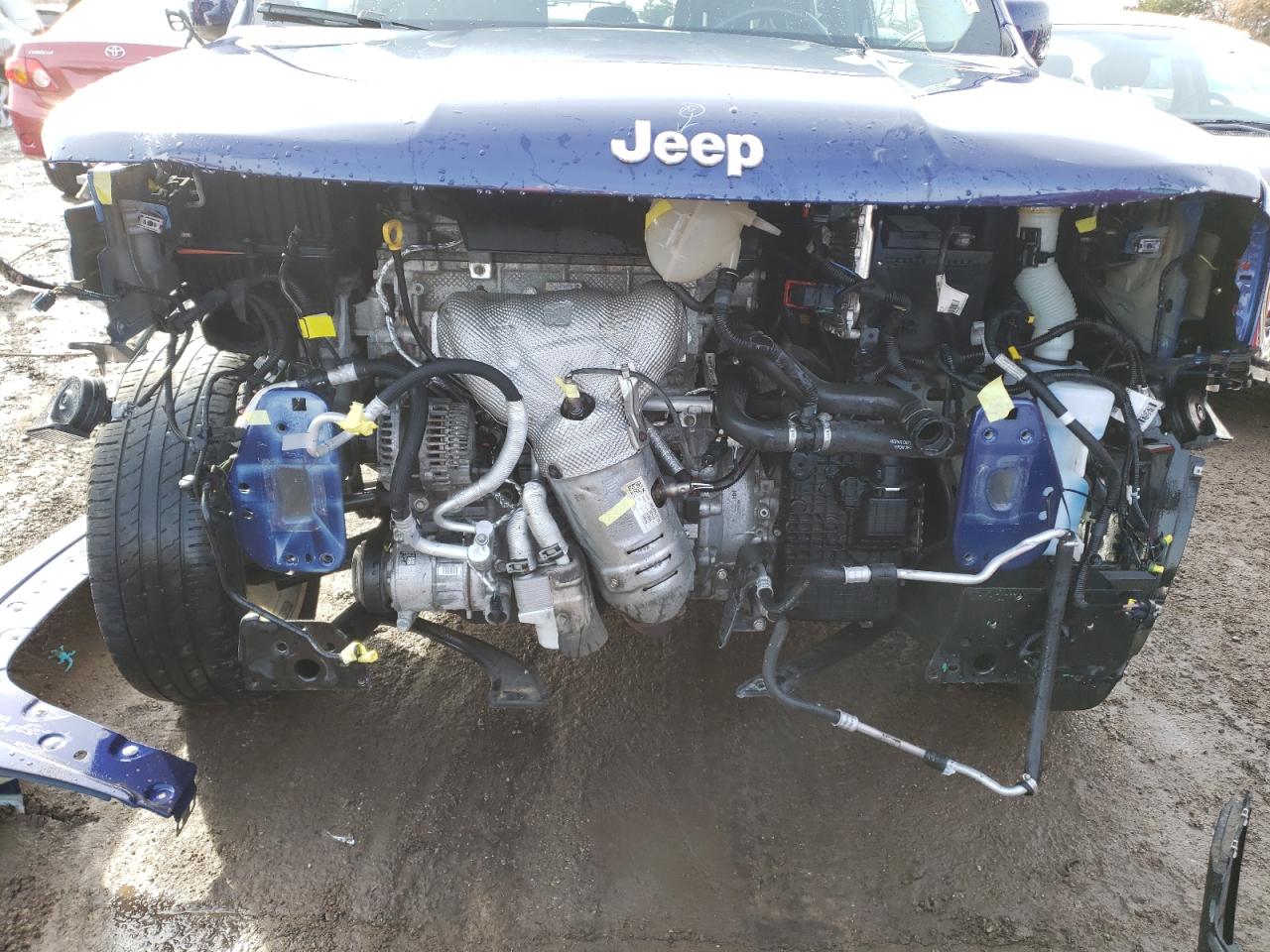 Photo 9 from auction – 2017 JEEP RENEGADE L with VIN ZACCJBBBXHPE66335
