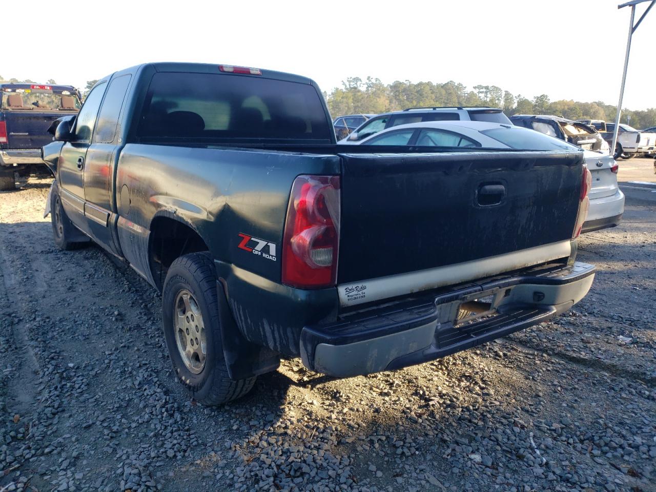 Photo 3 from auction – 2003 CHEVROLET SILVERADO with VIN 1GCEK19T53E343932