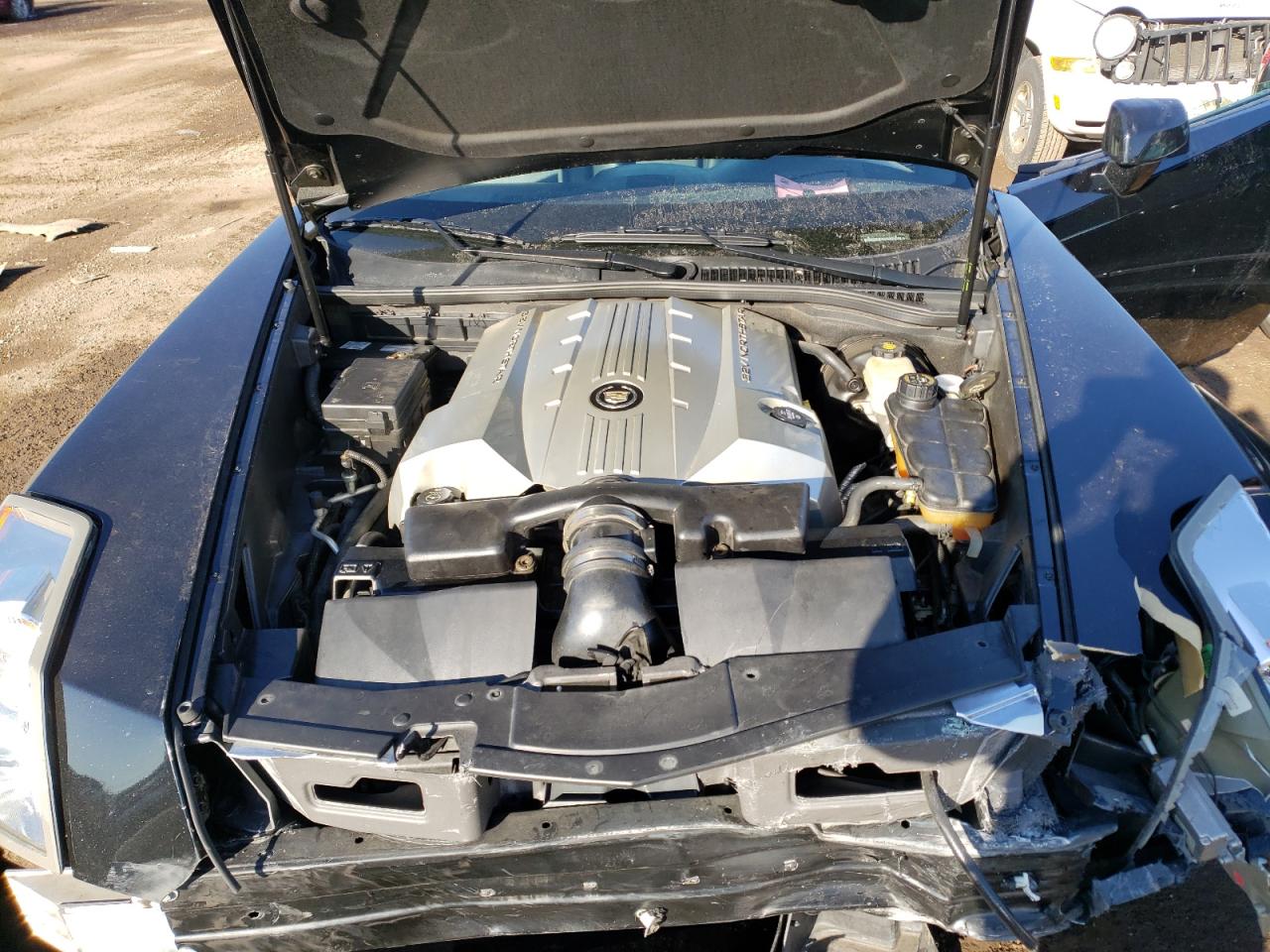 Photo 7 from auction – 2004 CADILLAC XLR with VIN 1G6YV34A545602946