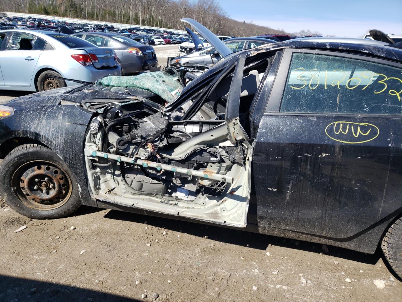 Photo 9 from auction – 2015 KIA FORTE LX with VIN KNAFK4A61F5264531