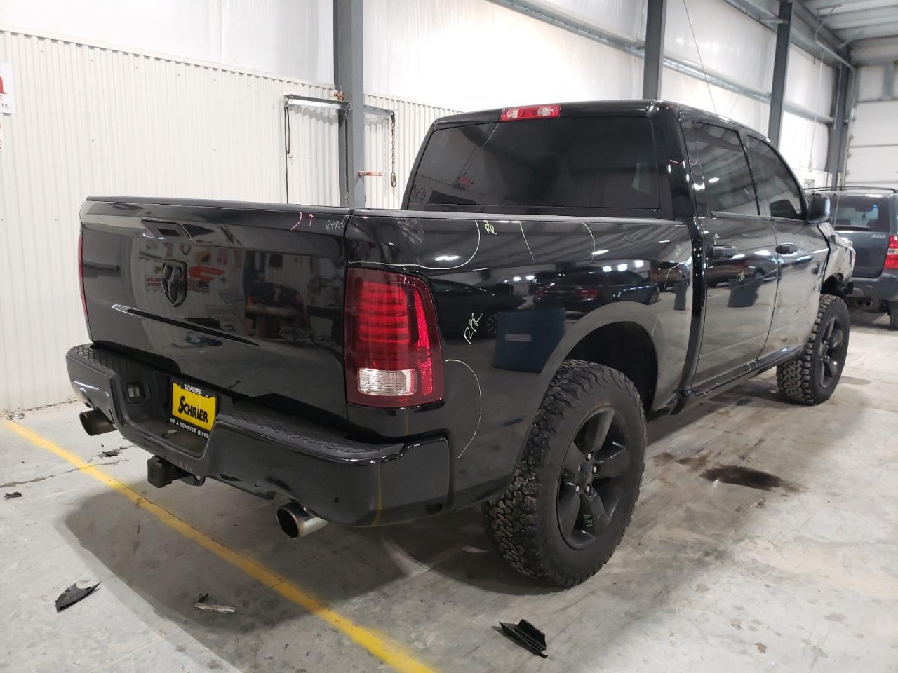 Photo 4 from auction – 2014 RAM 1500 ST with VIN 3C6RR7KT6EG310449