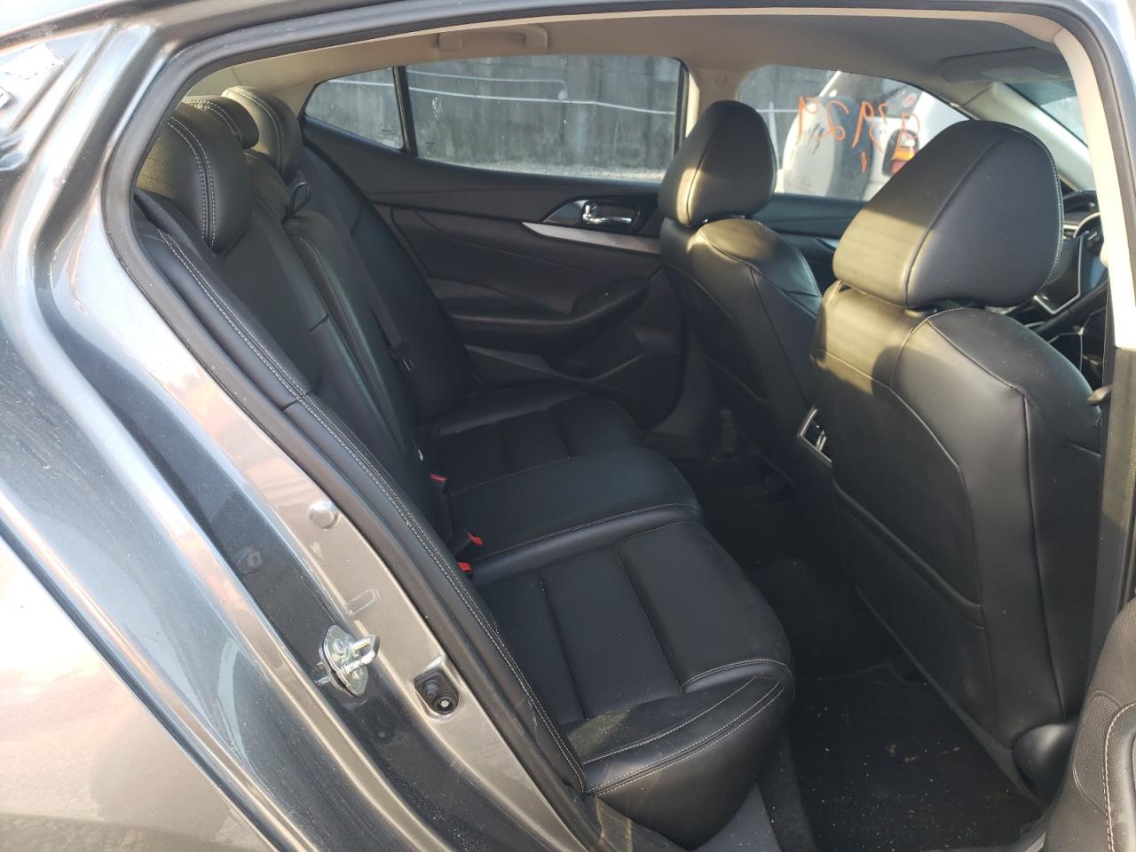 Photo 6 from auction – 2017 NISSAN MAXIMA 3.5 with VIN 1N4AA6AP3HC418326