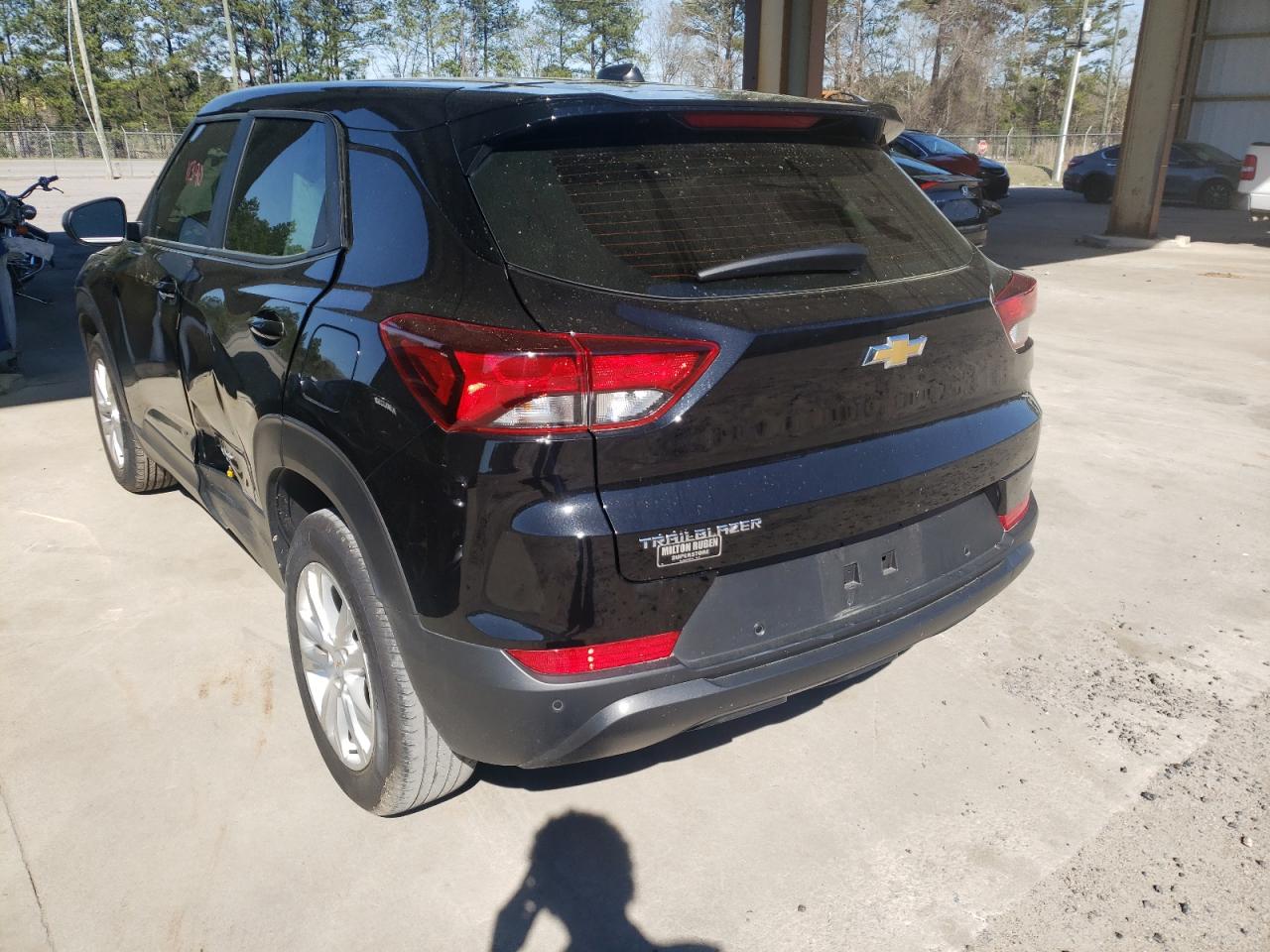 Photo 3 from auction – 2021 CHEVROLET TRAILBLAZE with VIN KL79MMS20MB174904