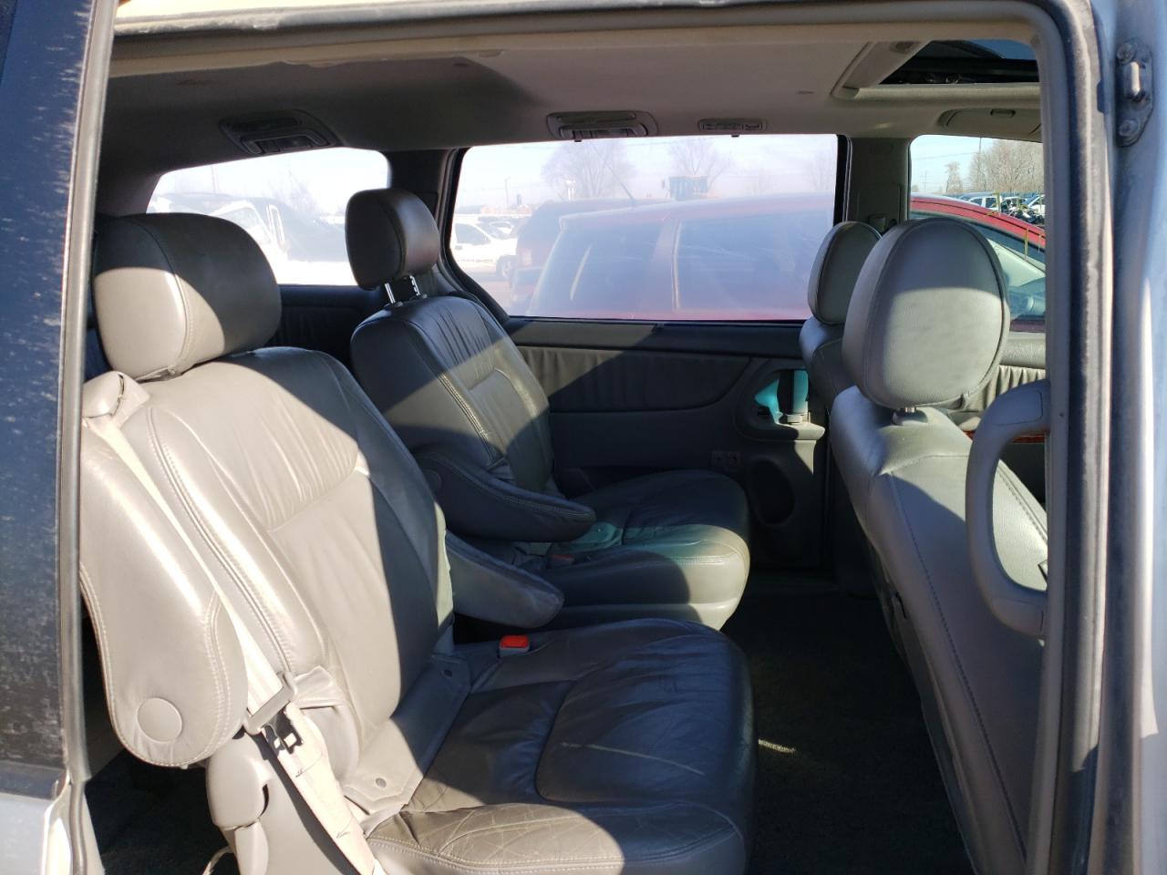 Photo 6 from auction – 2006 TOYOTA SIENNA XLE with VIN 5TDZA22C46S533286
