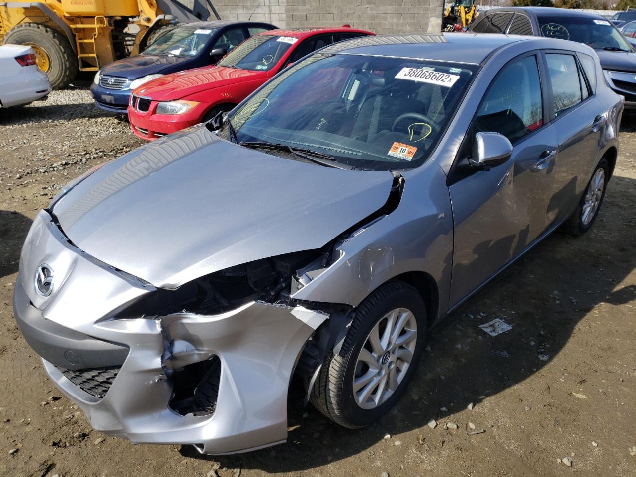 Photo 2 from auction – 2013 MAZDA 3 I with VIN JM1BL1LP0D1790981