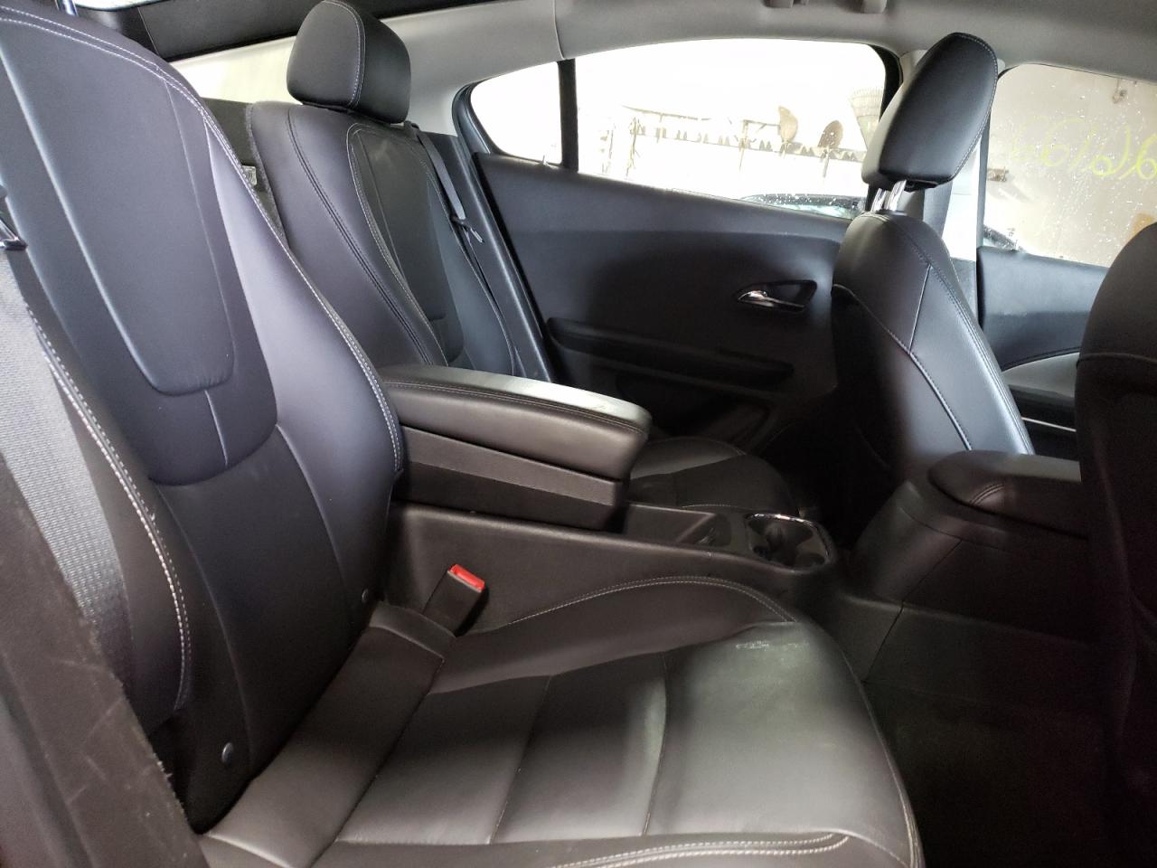 Photo 6 from auction – 2015 CHEVROLET VOLT with VIN 1G1RB6E46FU121870