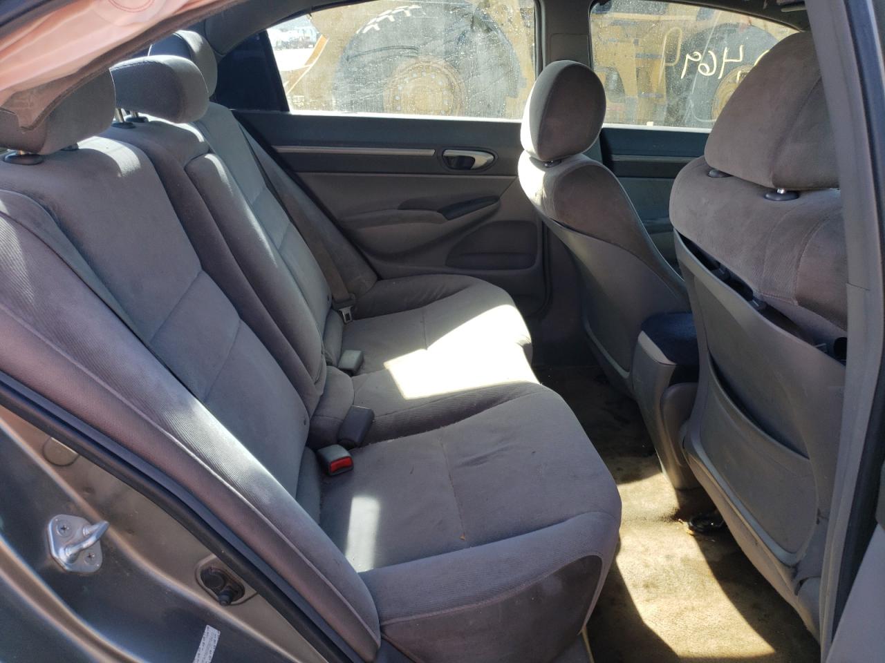 Photo 17 from auction – 2006 HONDA CIVIC EX with VIN JHMFA16856S010433