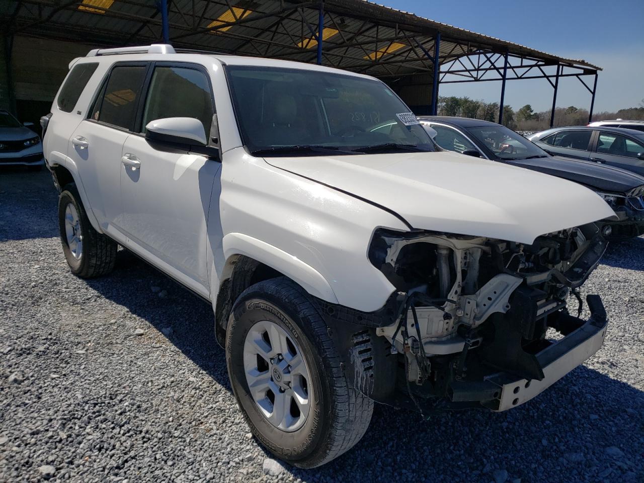 TOYOTA 4RUNNER SR 2015 with VIN JTEZU5JR9F5103205 - Photo from auction