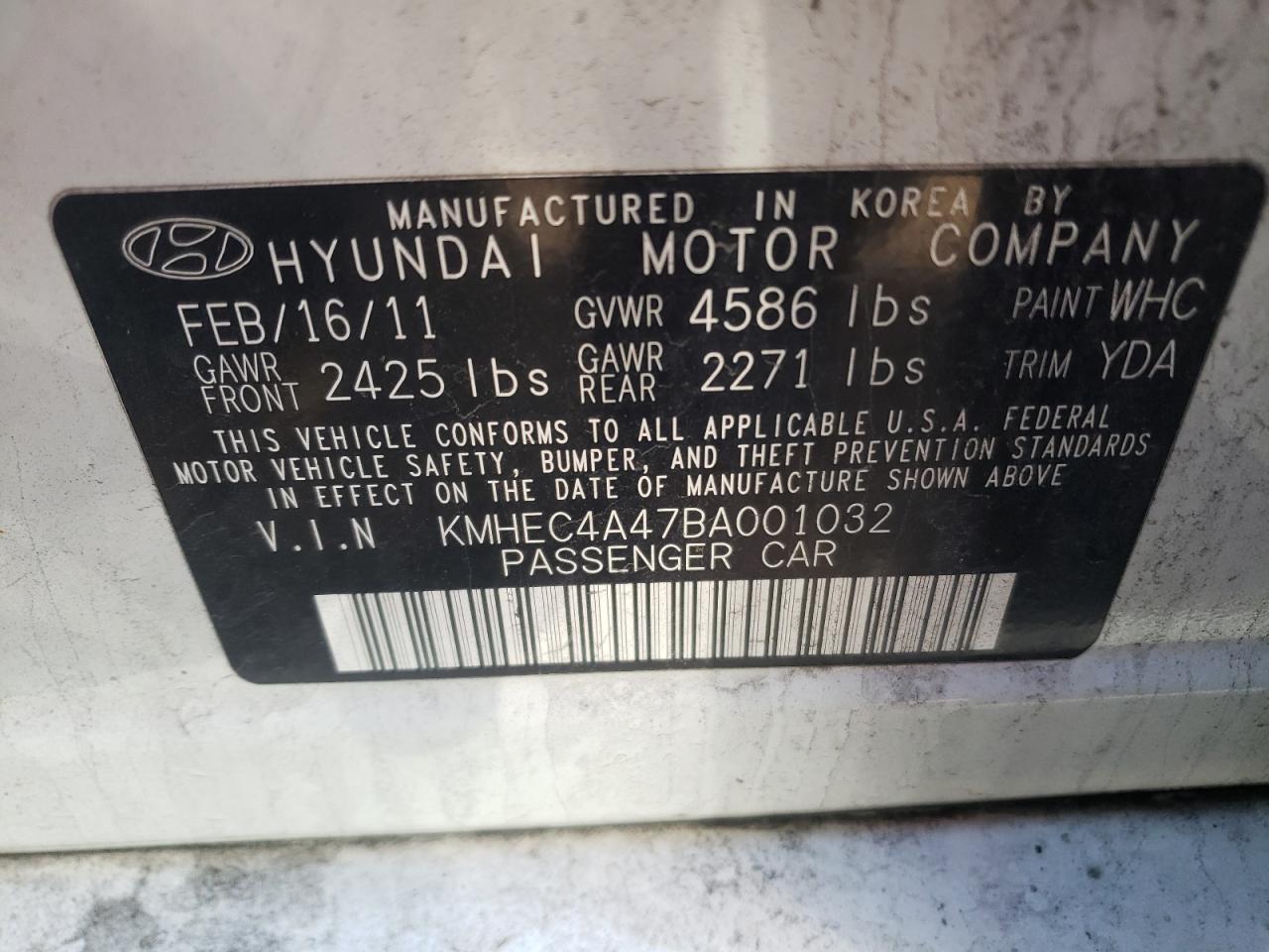 Photo 10 from auction – 2011 HYUNDAI SONATA HYB with VIN KMHEC4A47BA001032