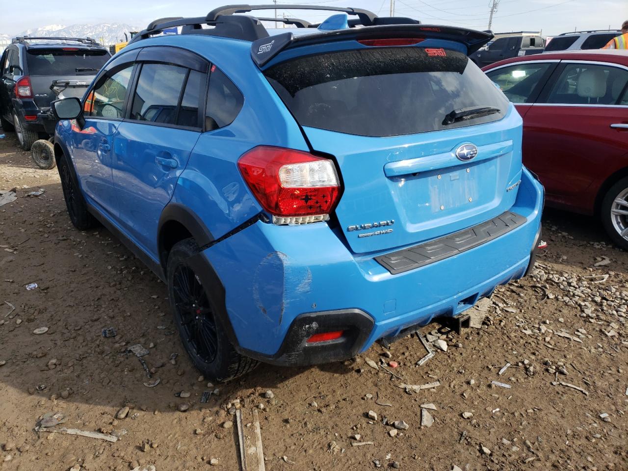 Photo 3 from auction – 2016 SUBARU CROSSTREK with VIN JF2GPALC3GH335837