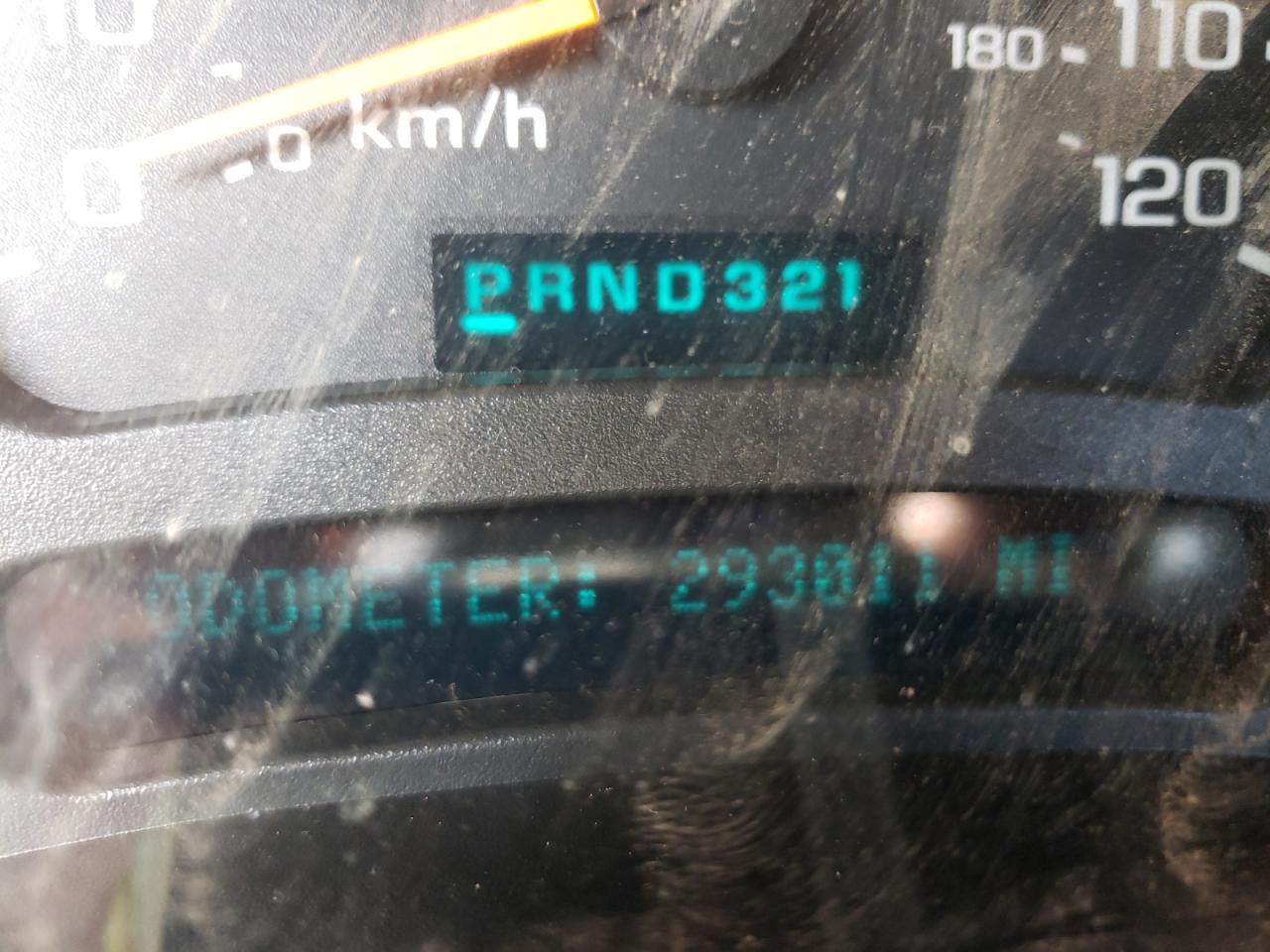 Photo 8 from auction – 2004 CHEVROLET AVALANCHE with VIN 3GNEC12T14G107822