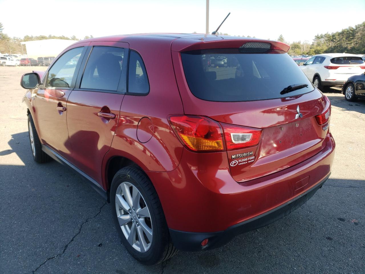 Photo 3 from auction – 2013 MITSUBISHI OUTLANDER with VIN 4A4AR3AU7DE021961