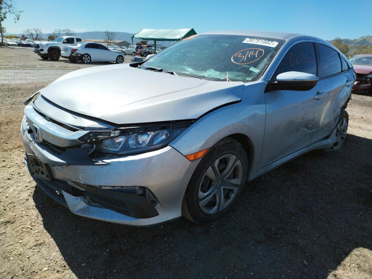 Photo 2 from auction – 2017 HONDA CIVIC LX with VIN 2HGFC2F53HH514367