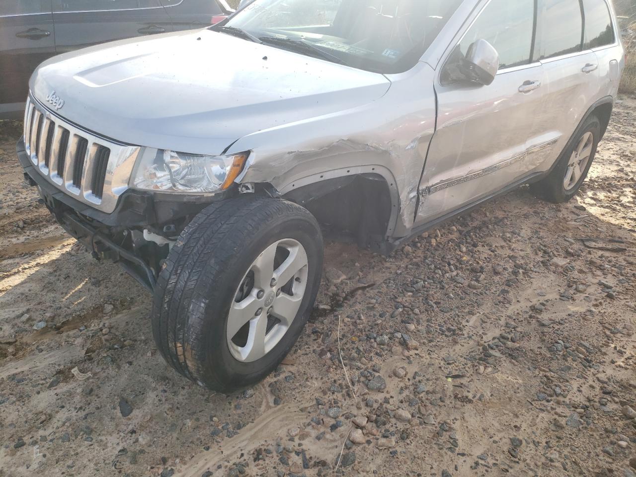 Photo 9 from auction – 2011 JEEP GRAND CHER with VIN 1J4RS4GG3BC626634