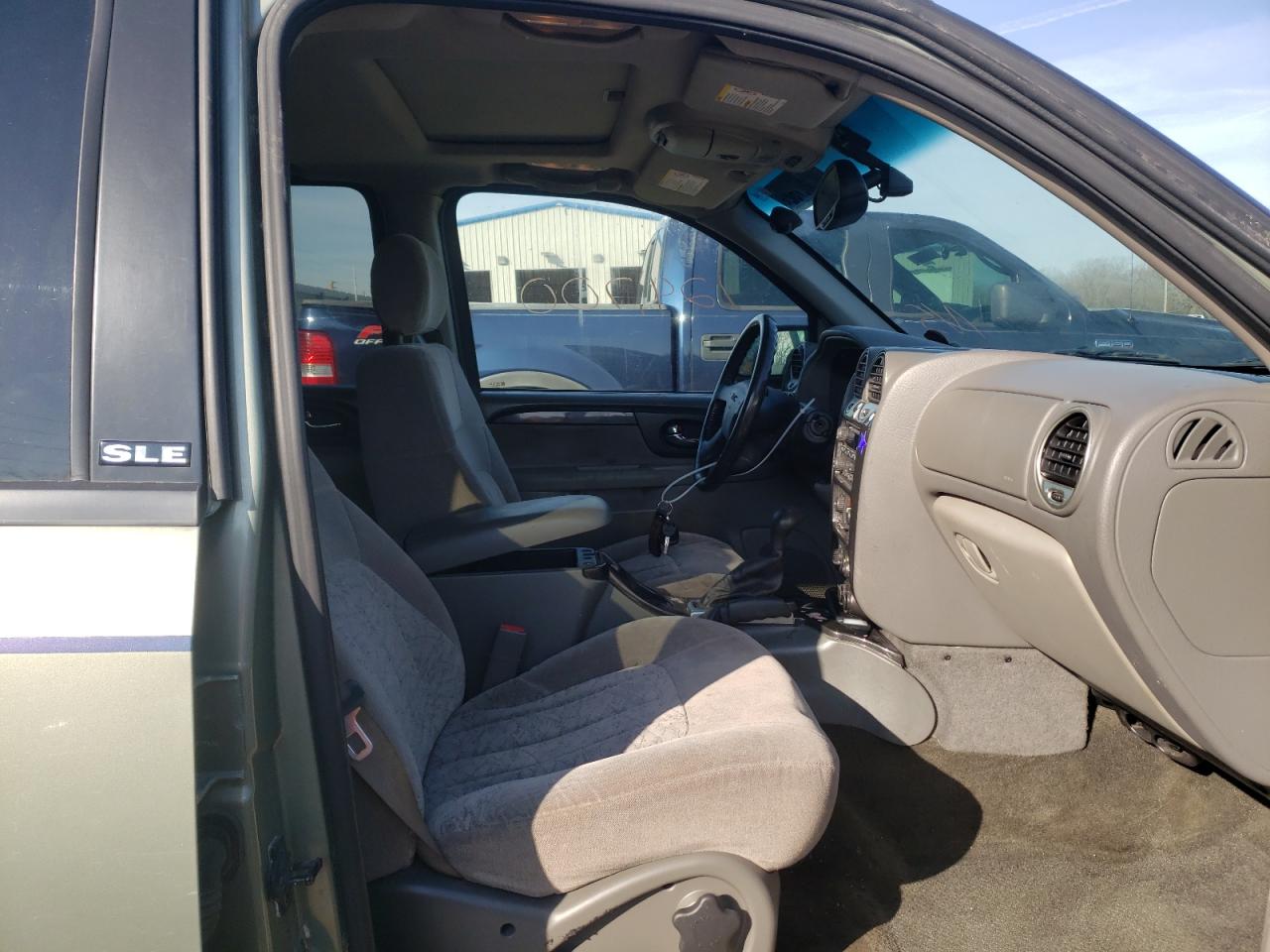 Photo 5 from auction – 2003 GMC ENVOY with VIN 1GKDT13S332311544