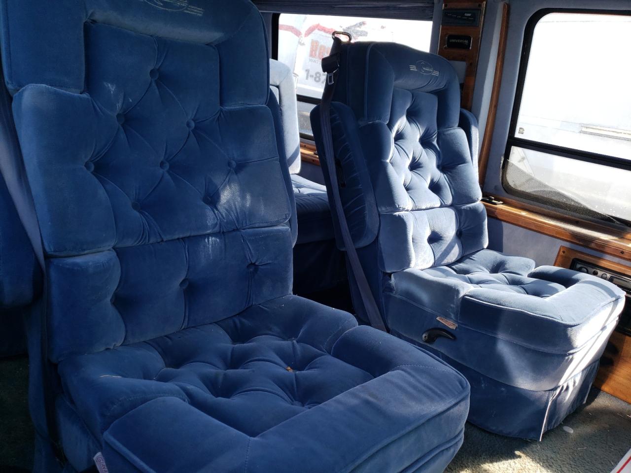 Photo 6 from auction – 1997 FORD ECONOLINE with VIN 1FDEE14L9VHB16688