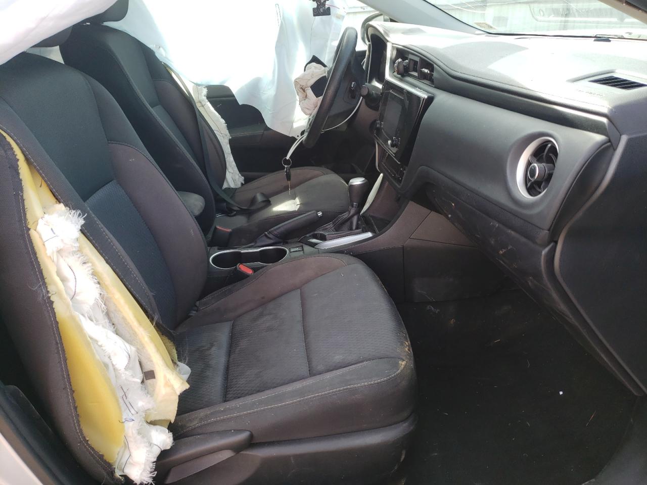 Photo 5 from auction – 2018 TOYOTA COROLLA L with VIN 5YFBURHE6JP752729