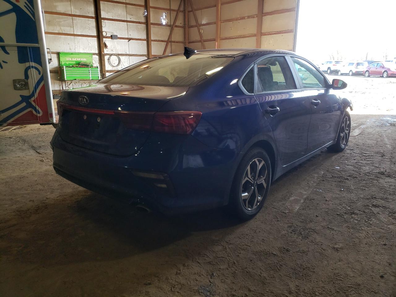 Photo 4 from auction – 2021 KIA FORTE FE with VIN 3KPF24AD4ME286574
