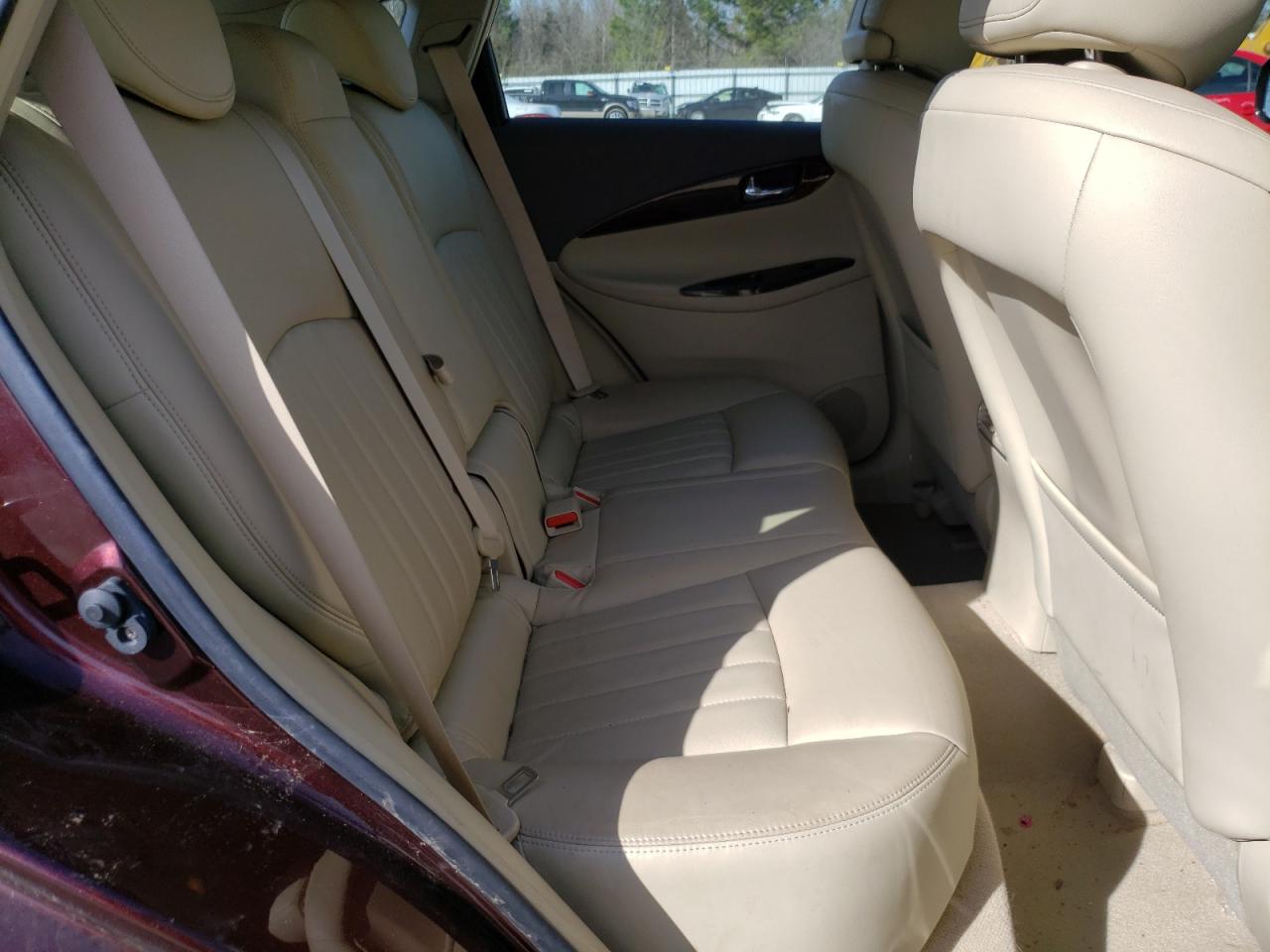 Photo 6 from auction – 2011 INFINITI EX35 BASE with VIN JN1AJ0HR3BM850417