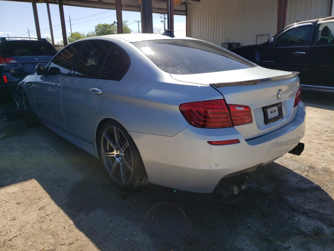 Photo 3 from auction – 2015 BMW M5 with VIN WBSFV9C52FD594348