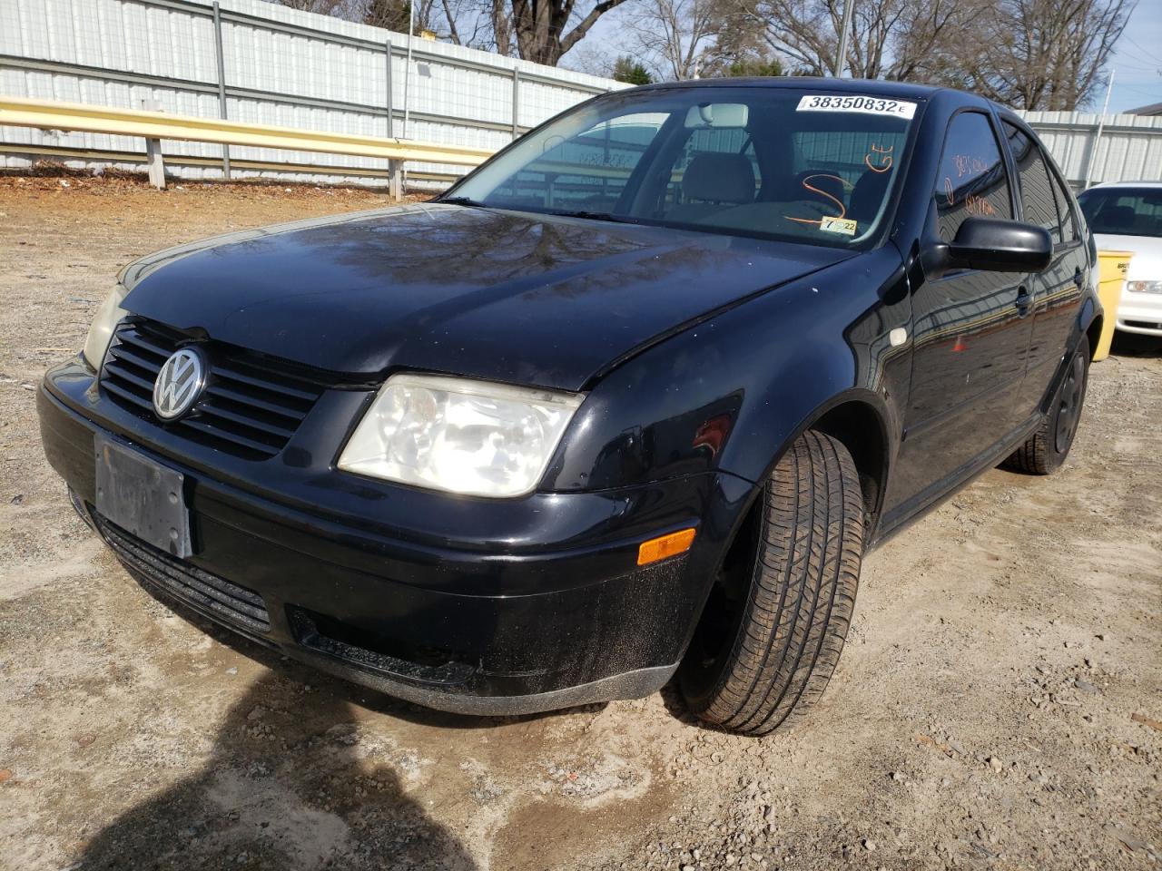 Photo 2 from auction – 2000 VOLKSWAGEN JETTA GLS with VIN 3VWSC29M5YM115393